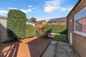 Photo 25- click for photo gallery